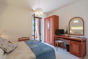 Ricci Hotel