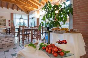 Ricci Hotel