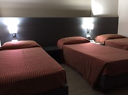 Twelve Hotel