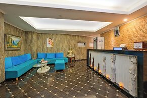 Ocean Blue High Class Hotel