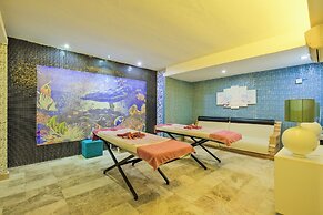 Ocean Blue High Class Hotel