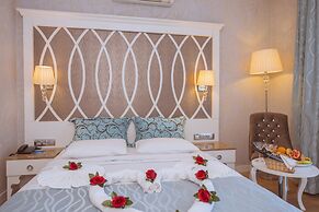 Ocean Blue High Class Hotel