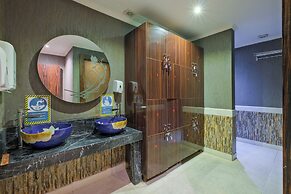 Ocean Blue High Class Hotel