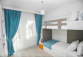 Ocean Blue High Class Hotel