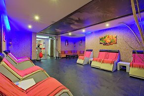 Ocean Blue High Class Hotel