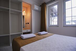 Ocean Blue High Class Hotel