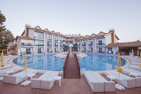 Ocean Blue High Class Hotel