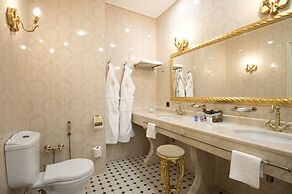 Trezzini Palace Boutique Hotel