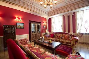 Trezzini Palace Boutique Hotel