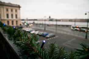 Trezzini Palace Boutique Hotel