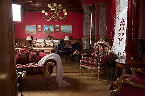 Trezzini Palace Boutique Hotel