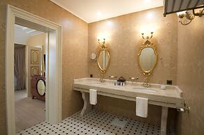 Trezzini Palace Boutique Hotel