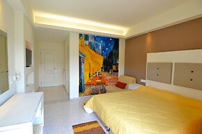 Hotel Paloma Blanca