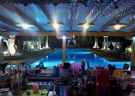 Hotel Paloma Blanca