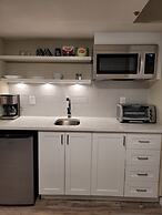 Boardwalk Homes - Executive Guest Rooms & Townhomes