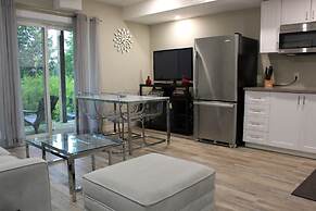 Boardwalk Homes - Executive Guest Rooms & Townhomes