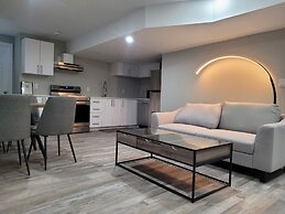 Boardwalk Homes - Executive Guest Rooms & Townhomes