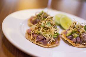 Hyatt Place Los Cabos