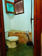Jolie Jungle Eco Hotel
