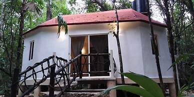 Jolie Jungle Eco Hotel