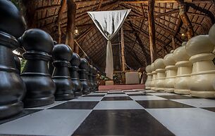 Jolie Jungle Eco Hotel