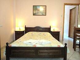 Smile Stella Studios