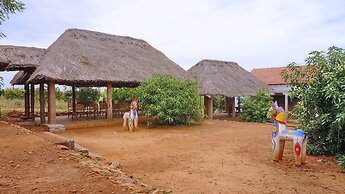 Kadambavanam Ethnic Village Resort