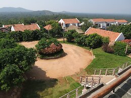 Kadambavanam Ethnic Village Resort