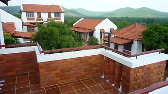 Kadambavanam Ethnic Village Resort