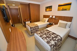 Cricaré Praia Hotel