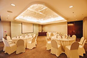 JS Luwansa Hotel and Convention Center