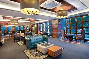 JS Luwansa Hotel and Convention Center