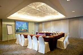 JS Luwansa Hotel and Convention Center