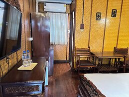 Collection O Khu Mueang near Tha Phae Gate (formerly Lai Thai Guesthou