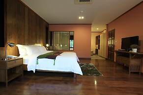 VC@Suanpaak Hotel & Serviced Apartments