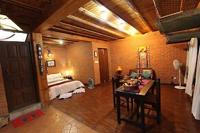 World Heritage Hotel & Aparments