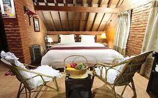 World Heritage Hotel & Aparments