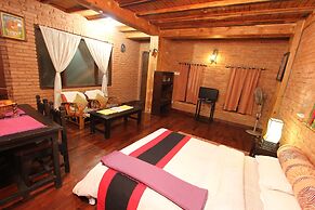 World Heritage Hotel & Aparments