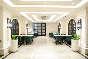 Le Polonia Hotel & Convention Medan