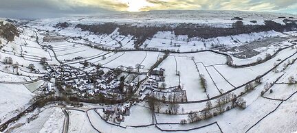 Sweetbriar Cottage B&B and Camping