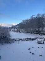 Sweetbriar Cottage B&B and Camping