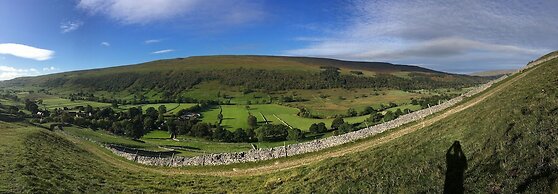 Sweetbriar Cottage B&B and Camping