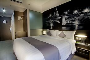 NEO Tendean Jakarta by ASTON