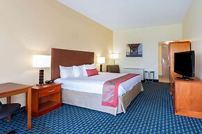 Ramada Plaza by Wyndham Virginia Beach Oceanfront