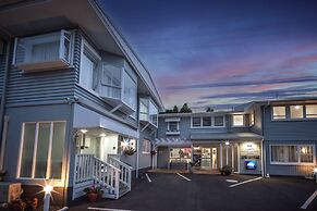 Harbour View Motel and Water Front Apartments