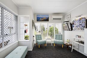 Harbour View Motel and Water Front Apartments