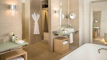 InterContinental Hayman Great Barrier Reef by IHG