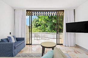 InterContinental Hayman Great Barrier Reef by IHG