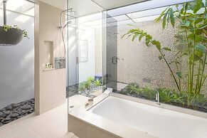 InterContinental Hayman Great Barrier Reef by IHG