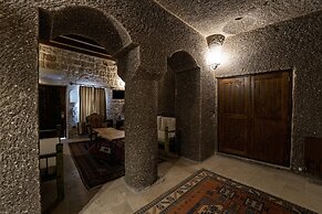 Grand Cave Suites
